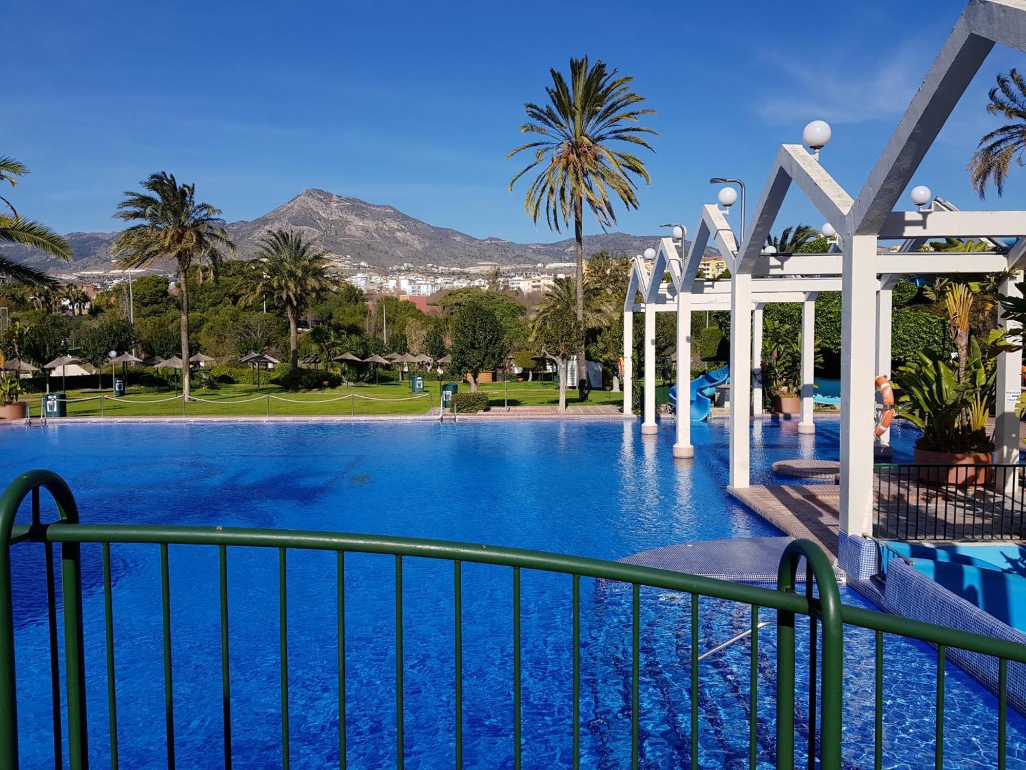 G&G Benalbeach Mediterranean Views 베날마데나코스타 외부 사진